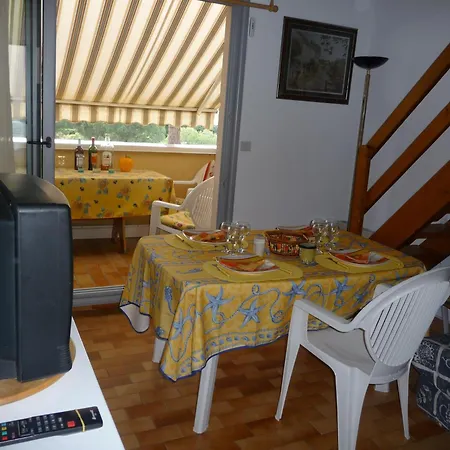 Eureka Locations 公寓 *